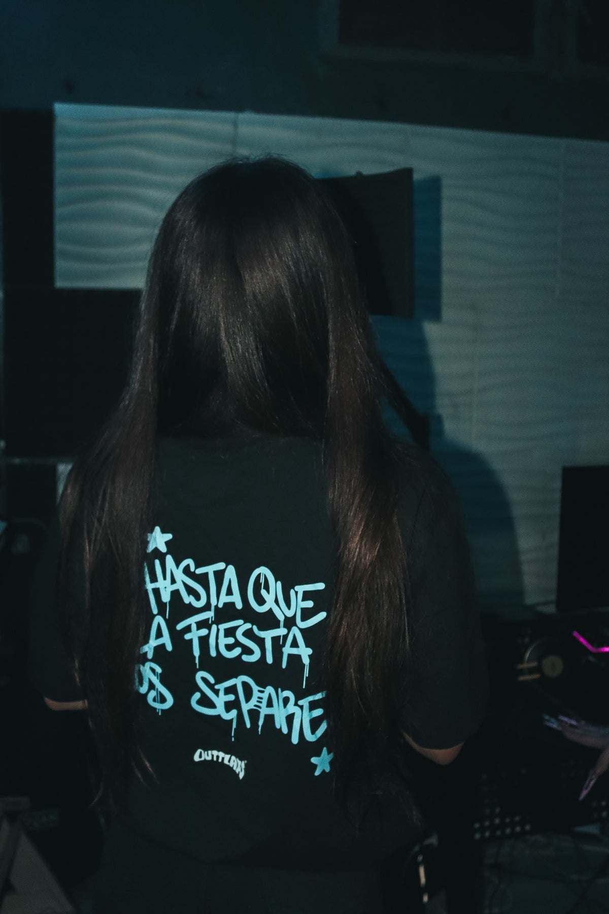PARTY LAWS TEE